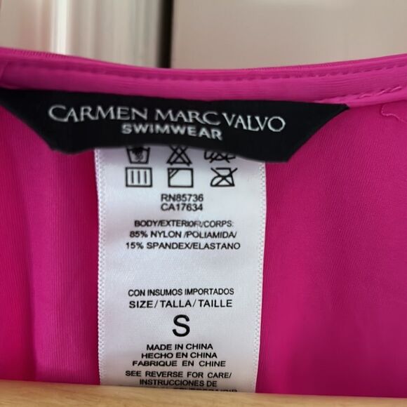 Carmen Marc Valvo small hot pink with gold hardware cowl swim cover up - Picture 5 of 8